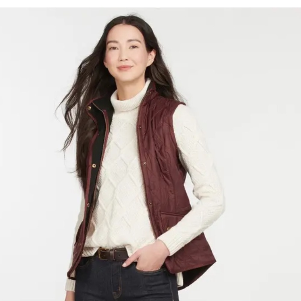 Barbour Calvary fleece lined Gilet vest in dark plum size 6